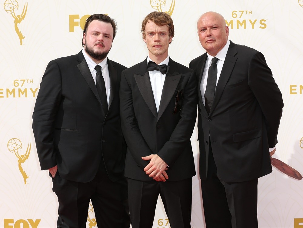 John Bradley Picture 15 - 67th Primetime Emmy Awards - Red Carpet