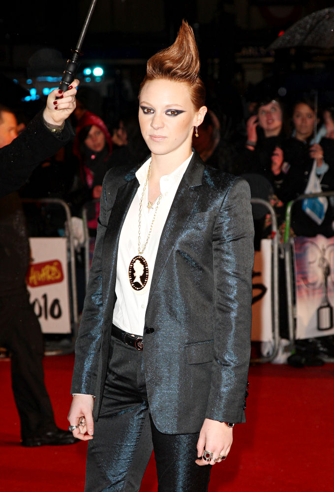 La Roux