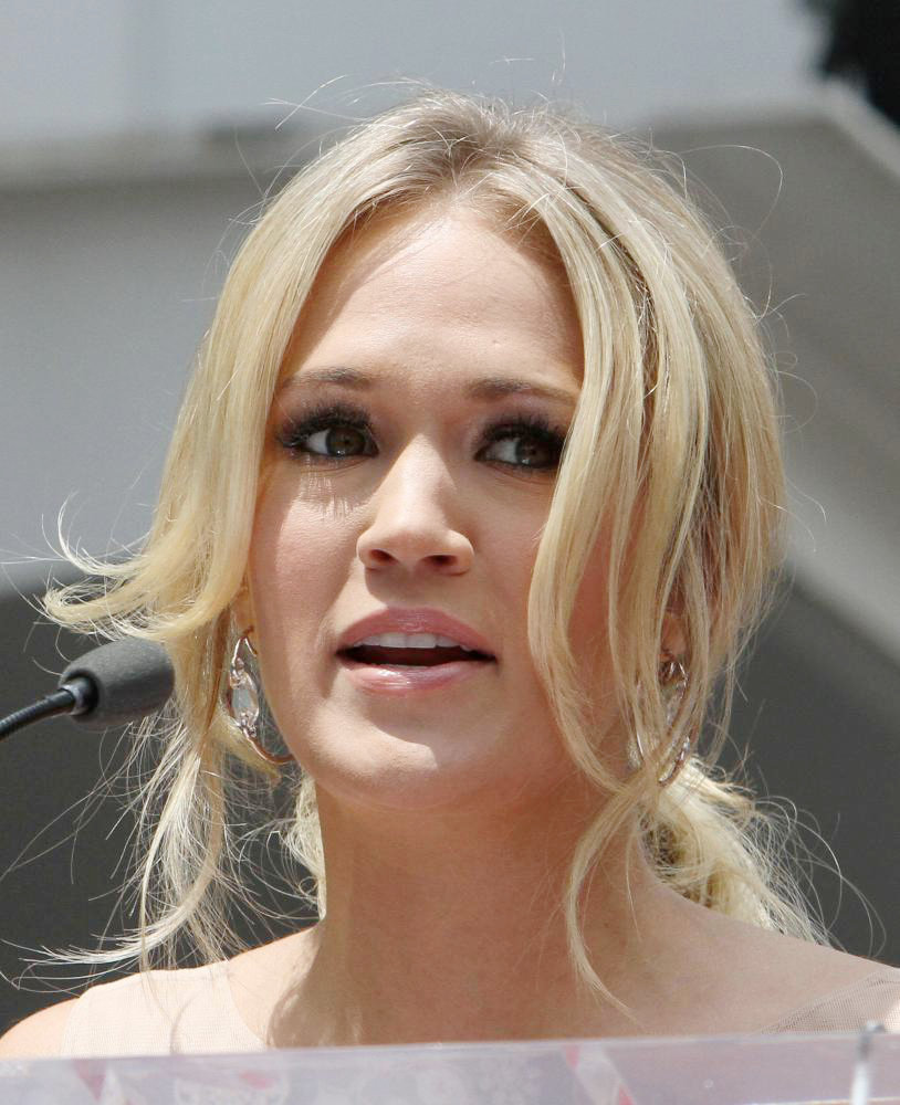 Carrie Underwood - Photo Actress