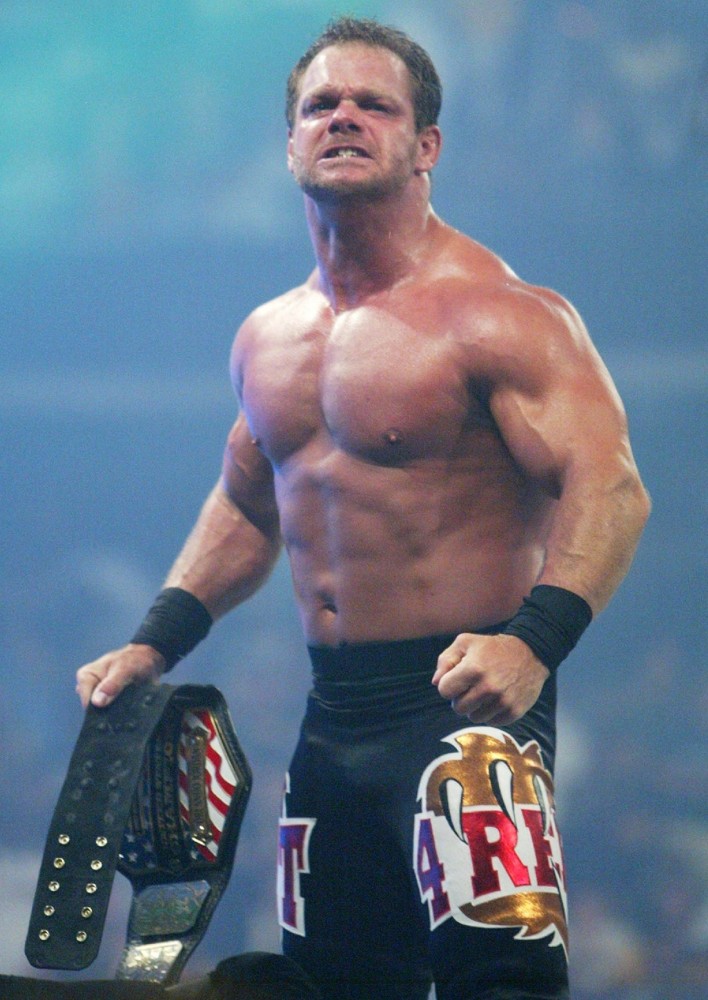 http://www.aceshowbiz.com/images/wennpic/chris-benoit-2005-wwe-raw-smackdown-summerslam-01.jpg