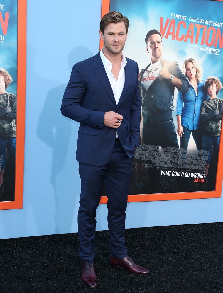 chris hemsworth Picture 262 Los Angeles Premiere of Warner Bros