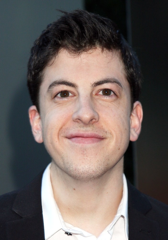 Christopher Mintz-Plasse - Gallery Christopher Mintz-Plasse - Images