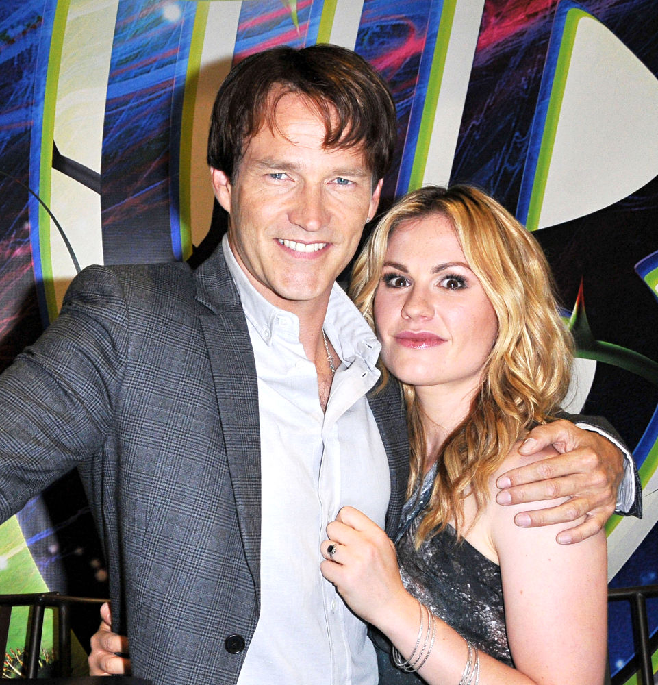 Anna Paquin and Stephen Moyer Tied the Knot, Wedding