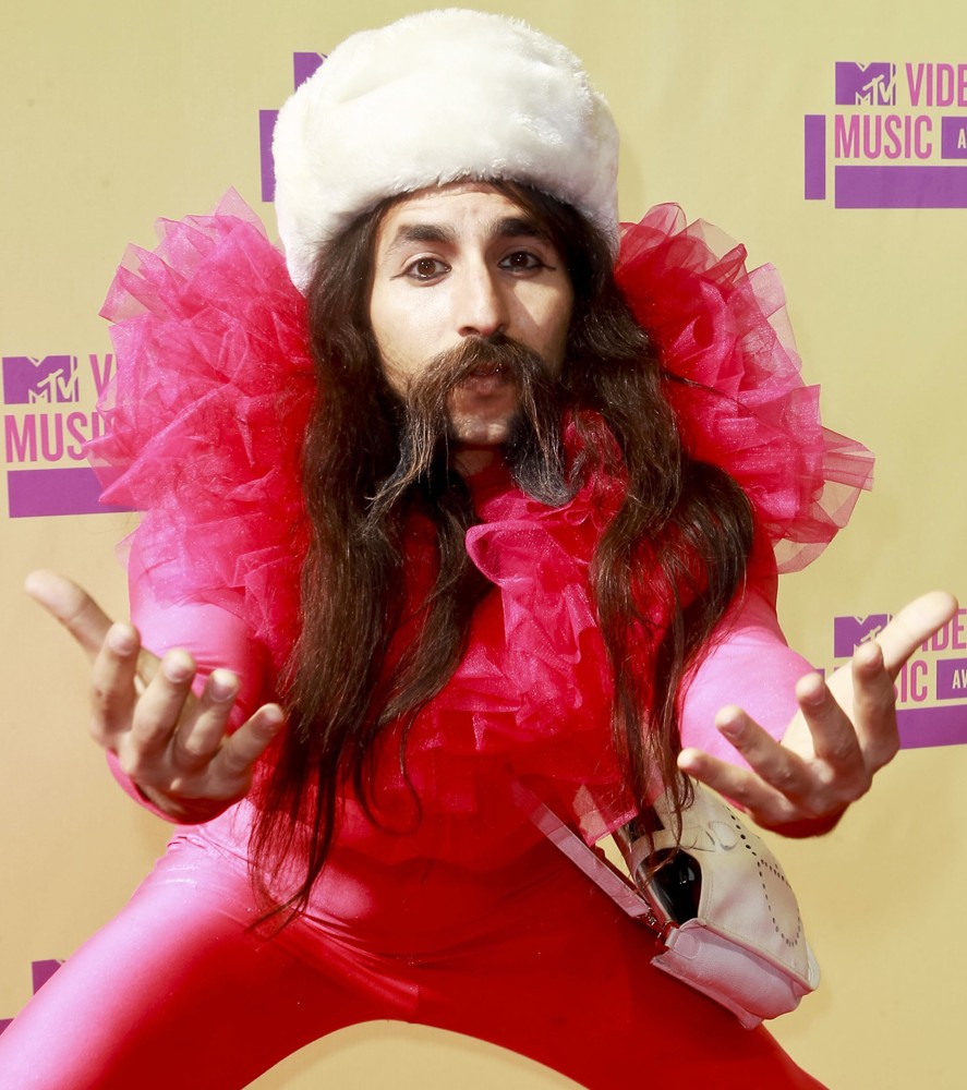2012 MTV Video Music Awards - Arrivals