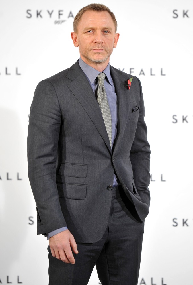 Daniel Craig