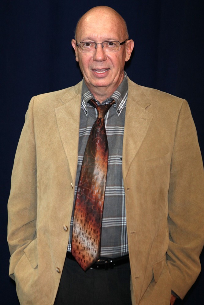 Dann Florek