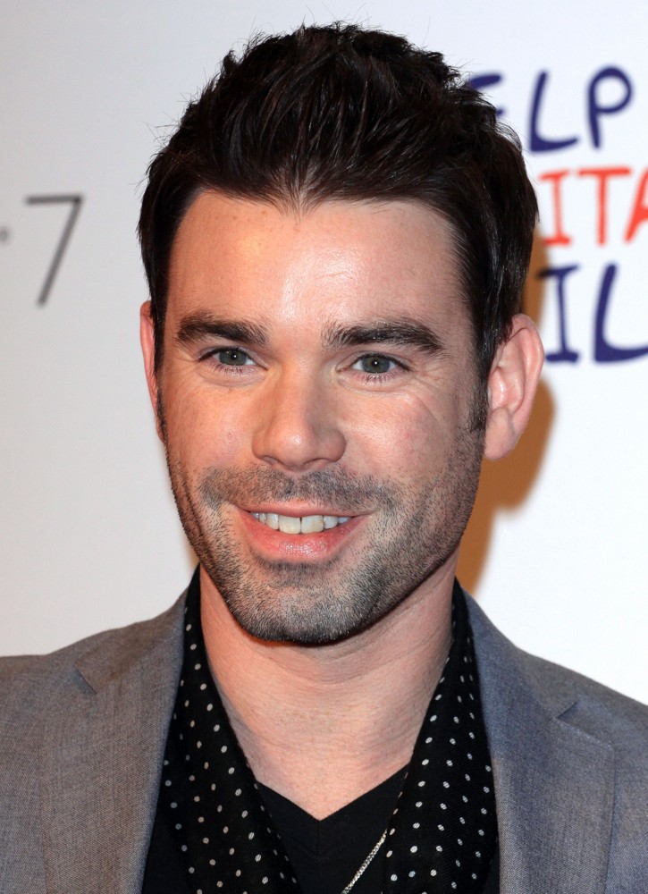 dave-berry-2011-jingle-bell-ball-day-1-0