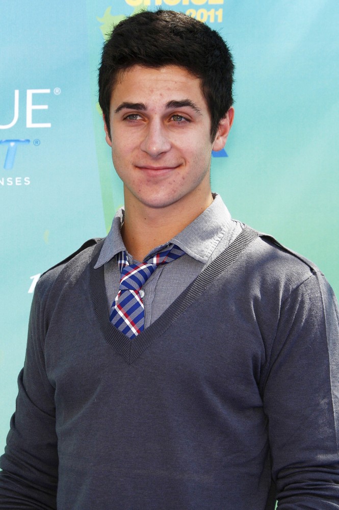 David Henrie - Gallery Colection