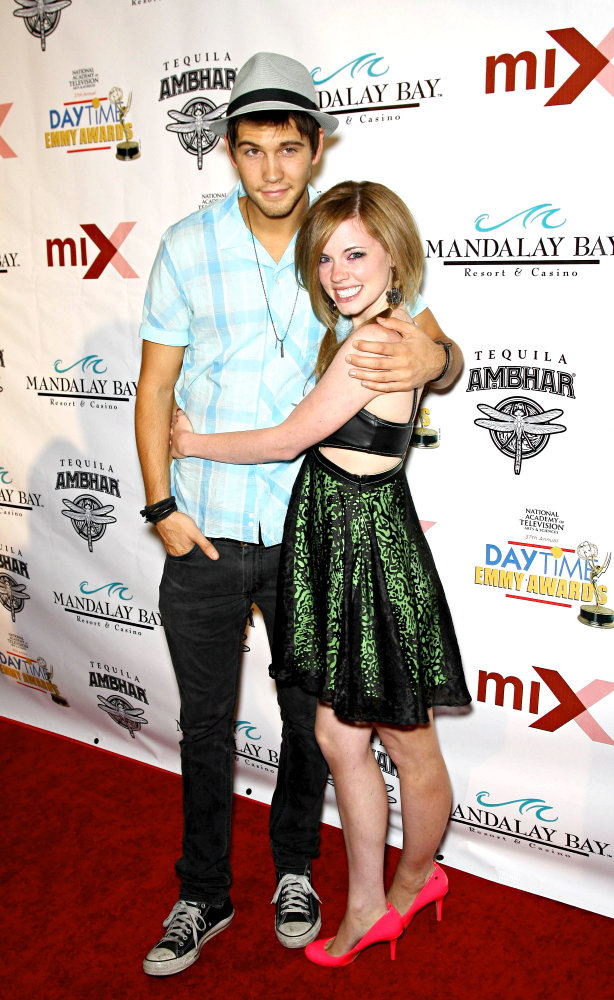Molly burnett dating history