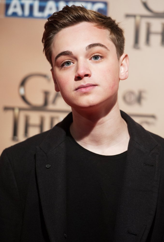 dean-charles-chapman-picture-4-game-of-thrones-season-five-world-premiere-arrivals