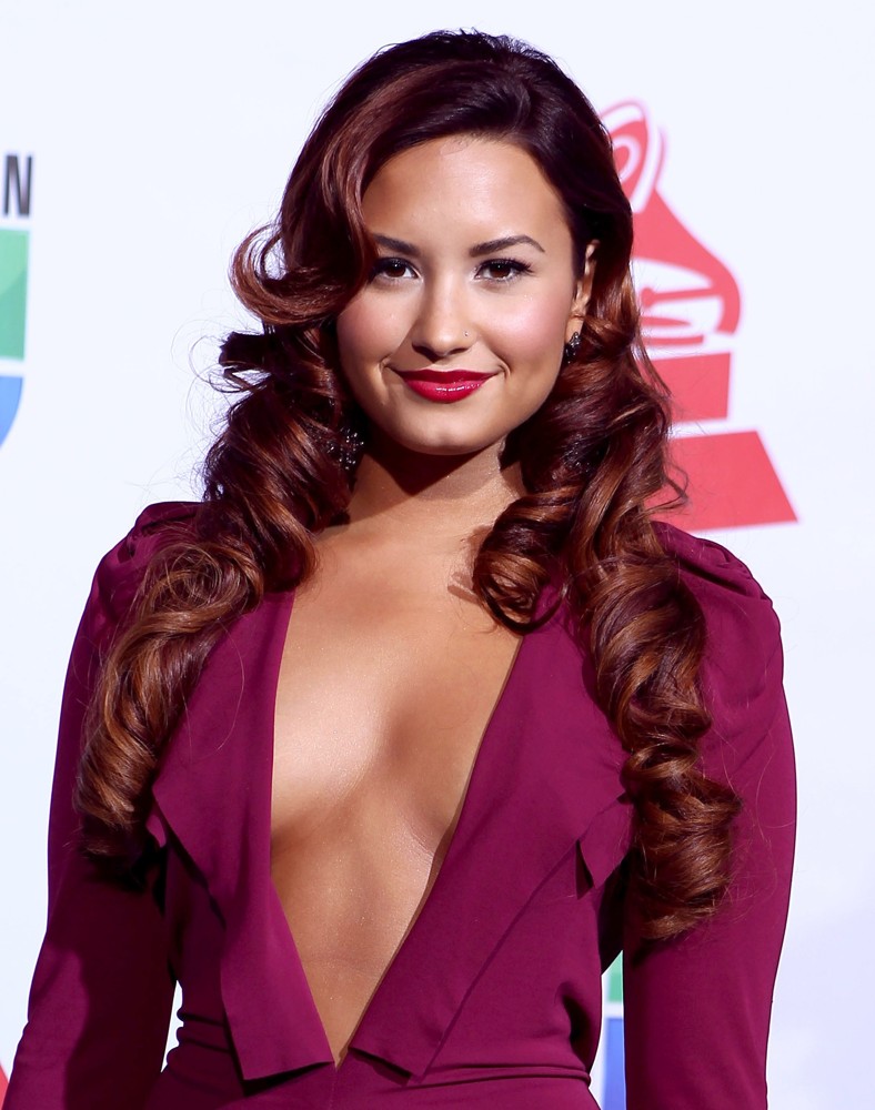 Focus on demi lovato leather outfit her outfit is a cum rag 5