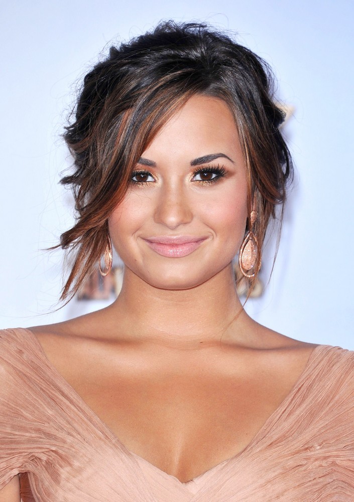 Demi Lovato 2011 NCLR ALMA Awards Arrivals Photo credit WENN