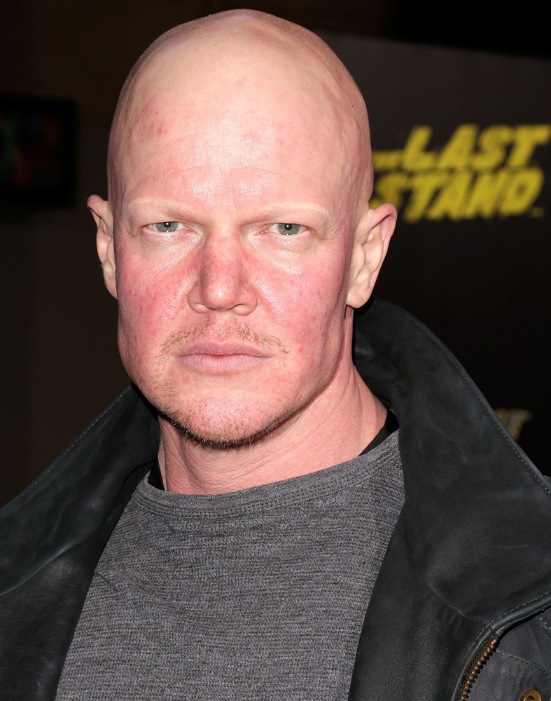 Derek Mears Net Worth