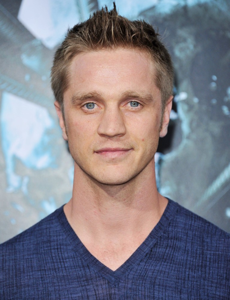 Devon+sawa+now