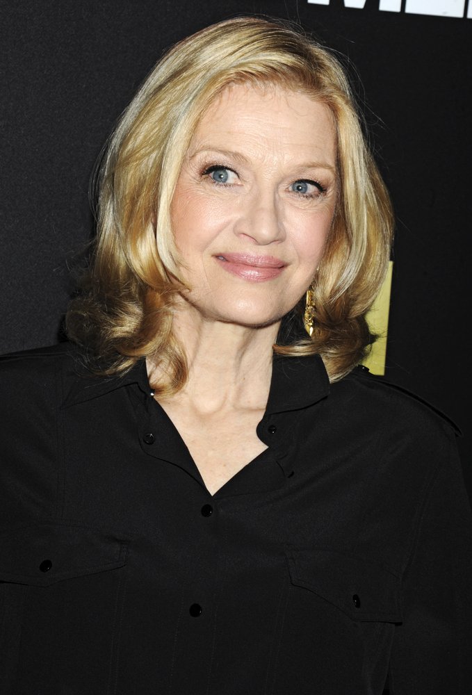 Diane Sawyer Net Worth