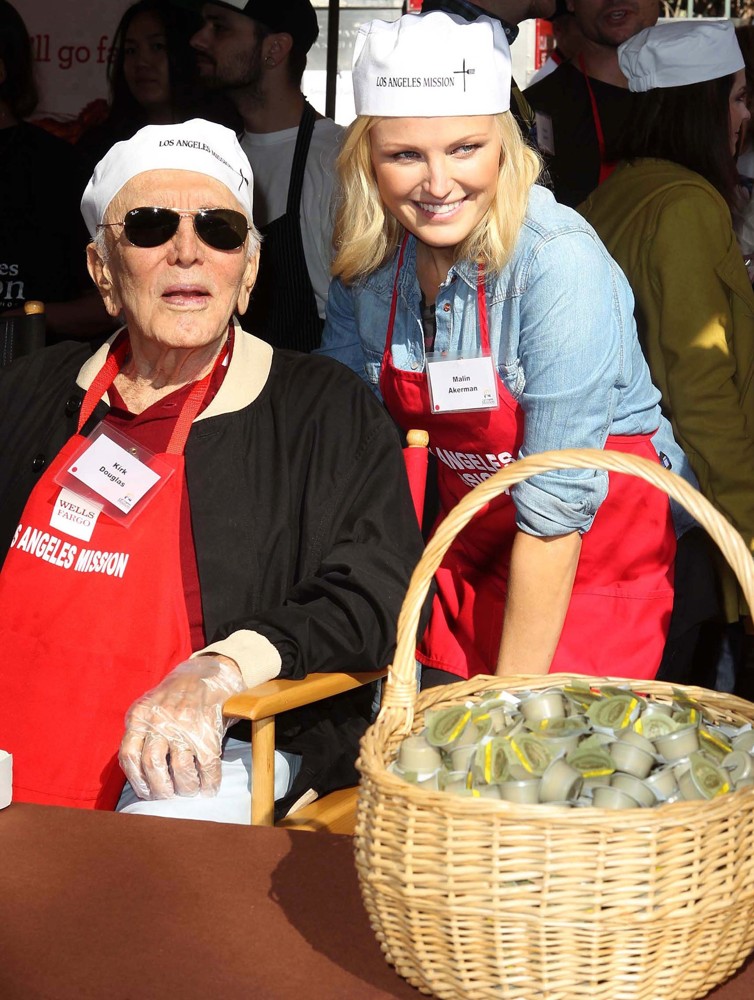 The Los Angeles Mission's Thanksgiving for Skid Row Homeless