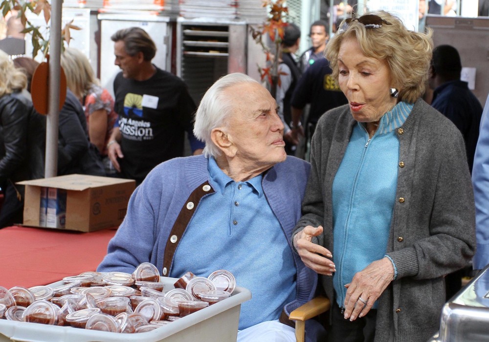 75th Anniversary of The Los Angeles Mission Serving Thanksgiving Dinner to The Homeless