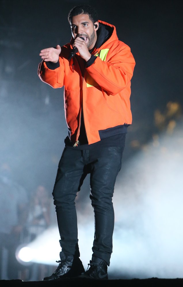 Drake Picture 225 Coachella 2015 Day 3 Performances