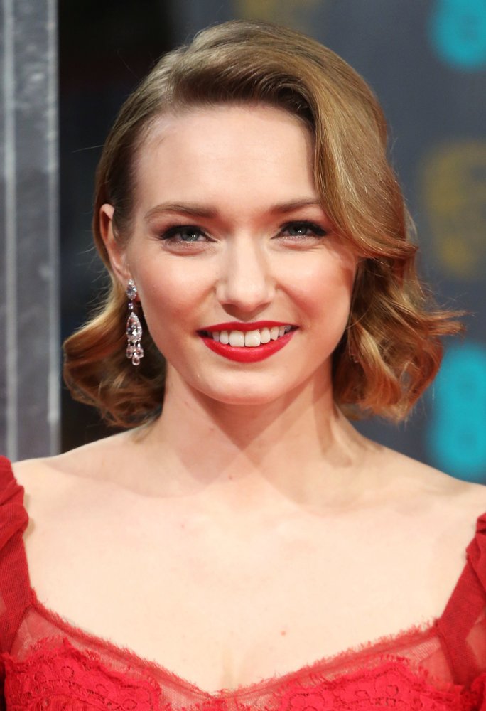 Eleanor Tomlinson Picture 17 - EE British Academy Film Awards 2014