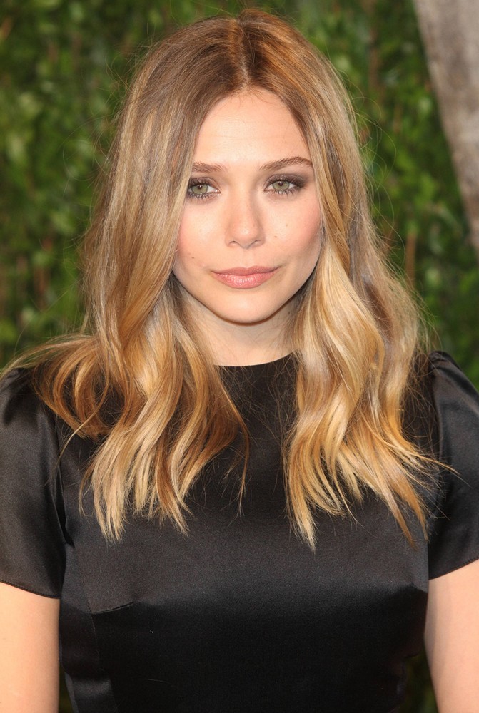 Elizabeth Olsen - Photo Set