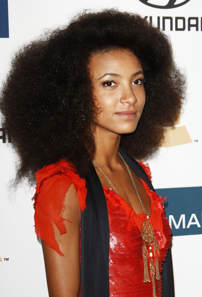 esperanza spalding precious  movie