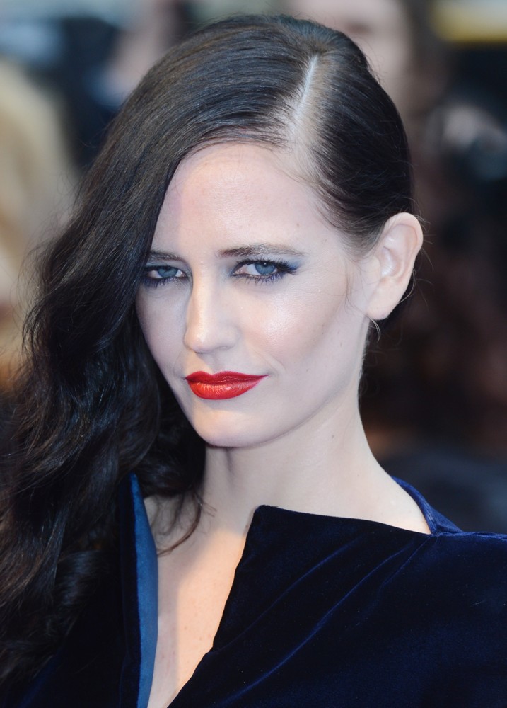 Eva Green Picture 41 UK Premiere of Dark Shadows Arrivals