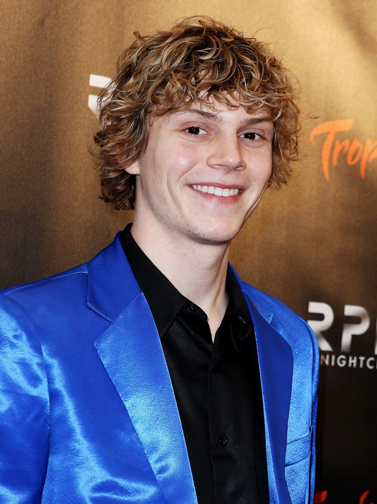 Evan Peters Picture 11 Evan Peters Celebrates His Birthday Evan Peters Picture 11 Evan Peters Celebrates His Birthday