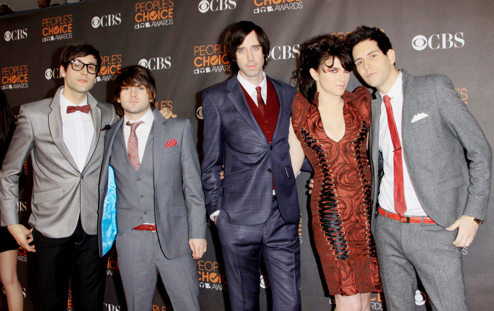 Cobra Starship