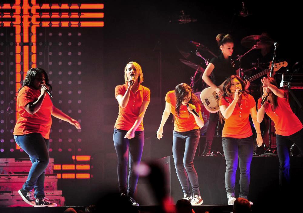 Dianna+agron+glee+live+detroit