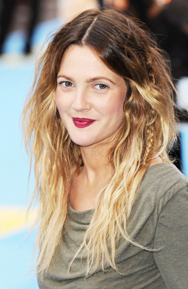 The UK Premiere of 'Going the Distance' - Arrivals