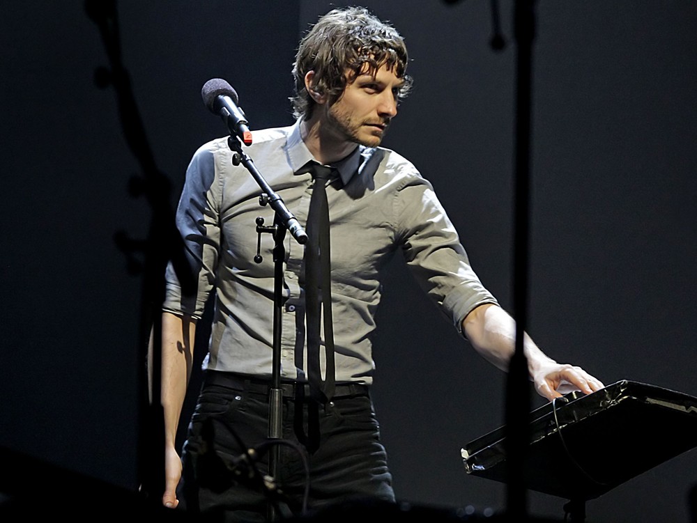 Gotye Picture 48 - Gotye Performing