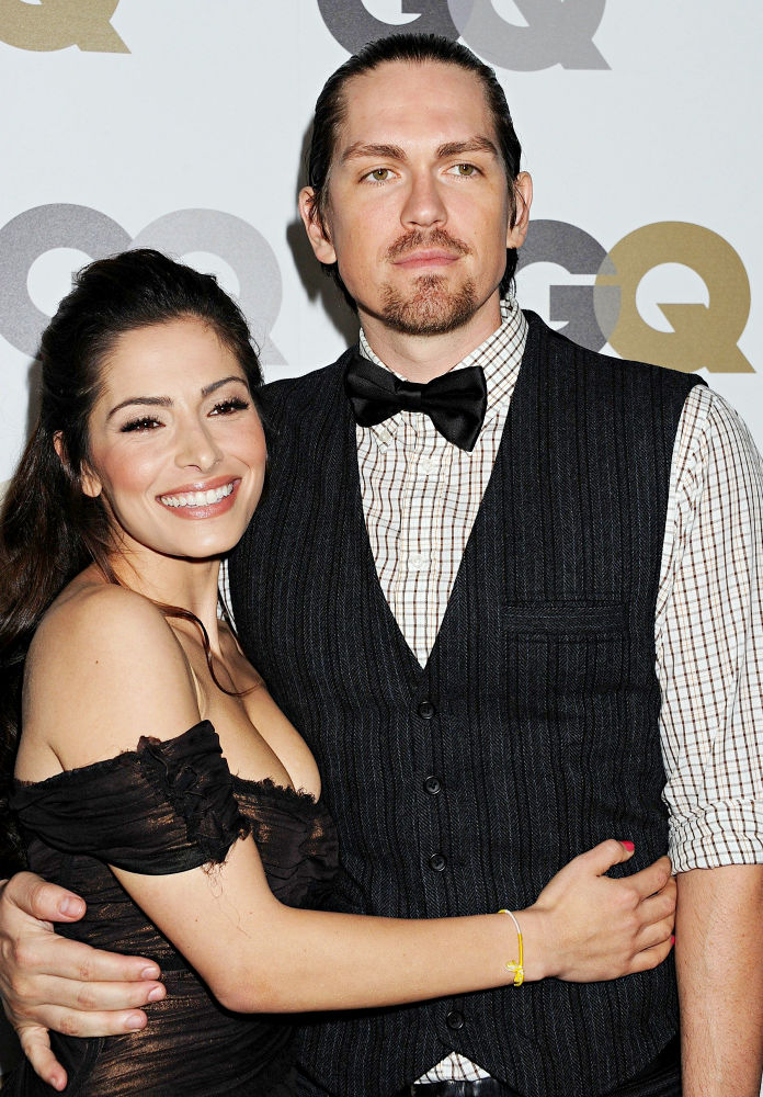 sarah shahi and steve. Sarah Shahi, Steve Howey