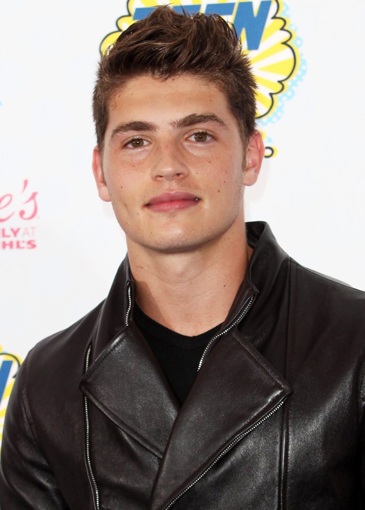 Gregg Sulkin Gregg Sulkin Picture 32 - Teen Choice Awards 2014 - Arrivals