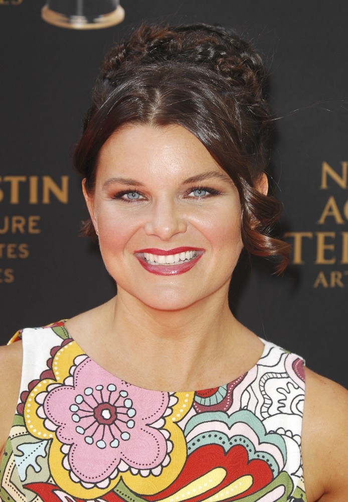 Heather Tom Picture 33 - 43rd Annual Daytime Emmy Awards - Arrivals