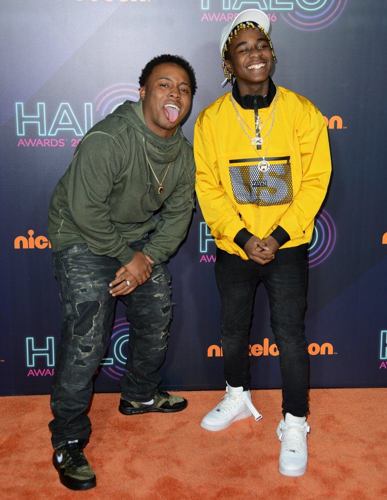 zay hilfigerrr picture 1 nickelodeon halo awards 2016 zay hilfigerrr picture 1 nickelodeon halo awards 2016