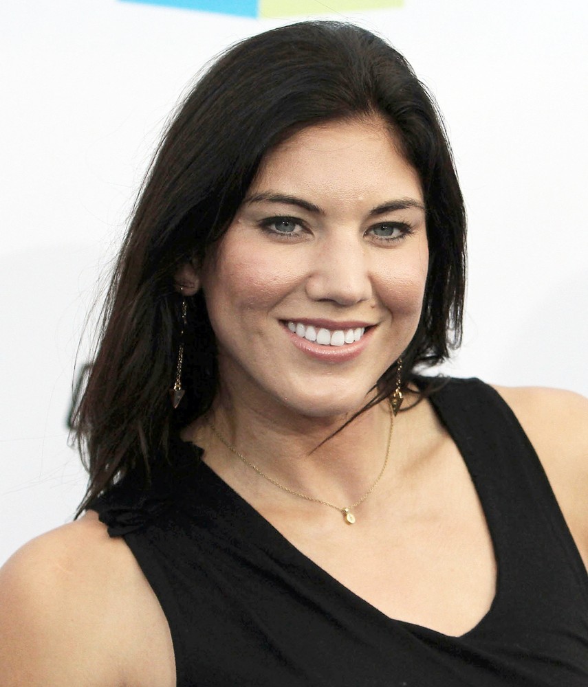 Hope Solo Picture 22 - The DoSomething.org and VH1's 2012 Do Something