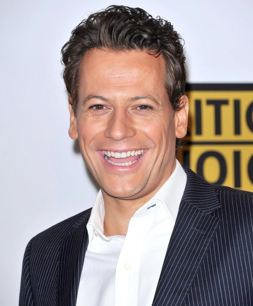 Ioan Gruffudd - Picture Hot