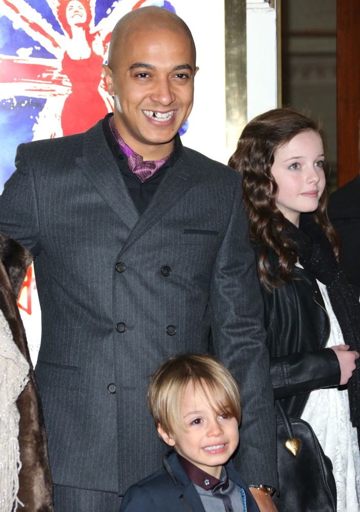 VIVA Forever Spice Girls The Musical - Arrivals