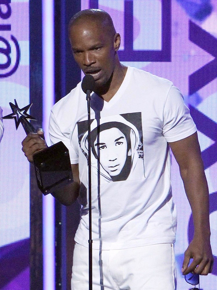 Jamie Foxx Picture 151 The 2013 BET Awards Inside