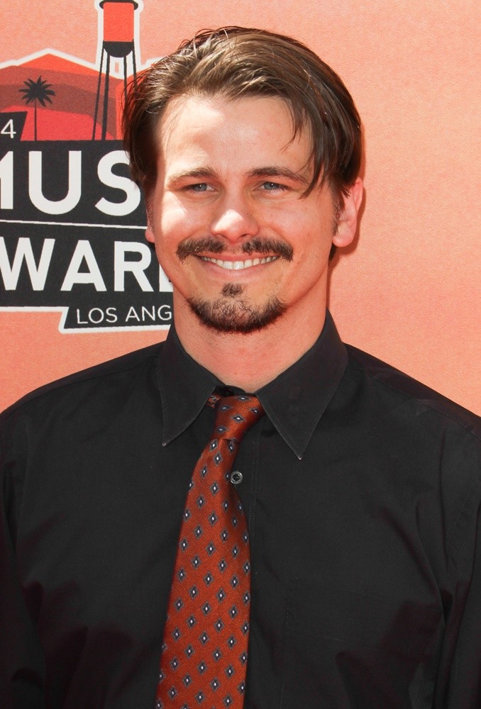 Jason Ritter Picture 36 - 2014 iHeartRadio Music Awards - Arrivals