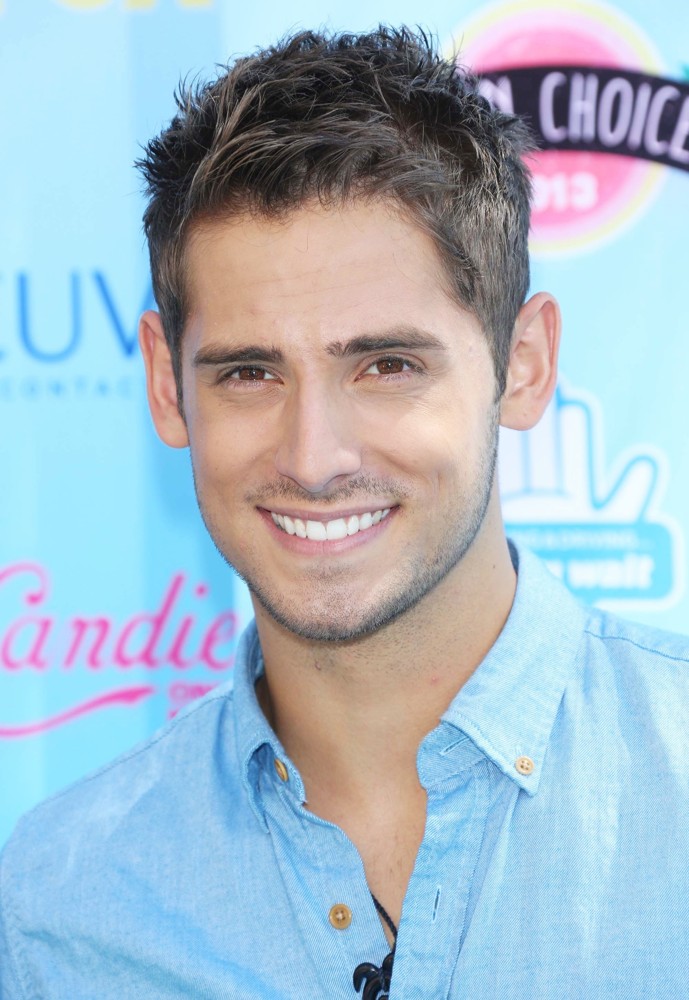 JeanLuc Bilodeau Picture 21 2013 Teen Choice Awards
