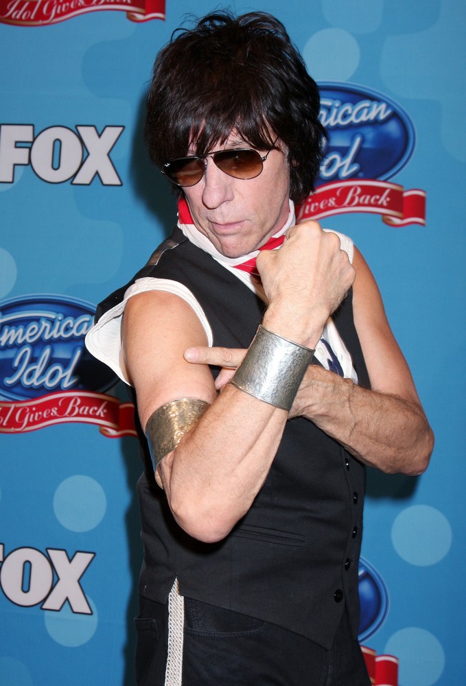 Jeff Beck Picture 5 Idol Gives Back Press Room