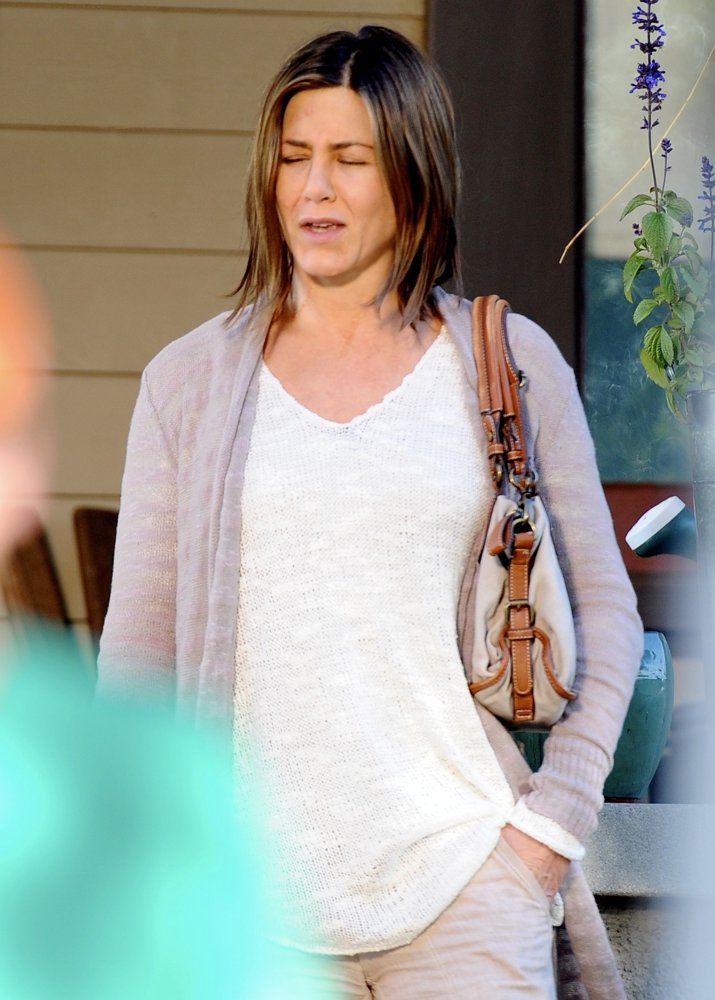 On The Set of Movie Cake Picture 27