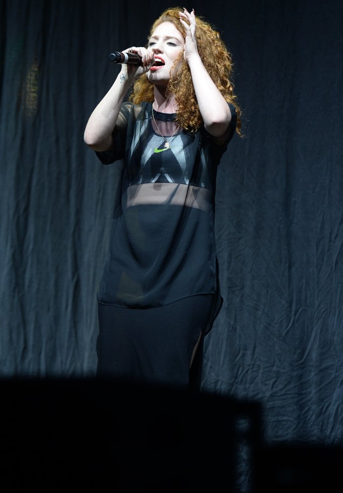Jess Glynne 9 | jess glynne picture 9 key 103 summer live Jess Glynne 9 | jess glynne picture 9 key 103 summer live