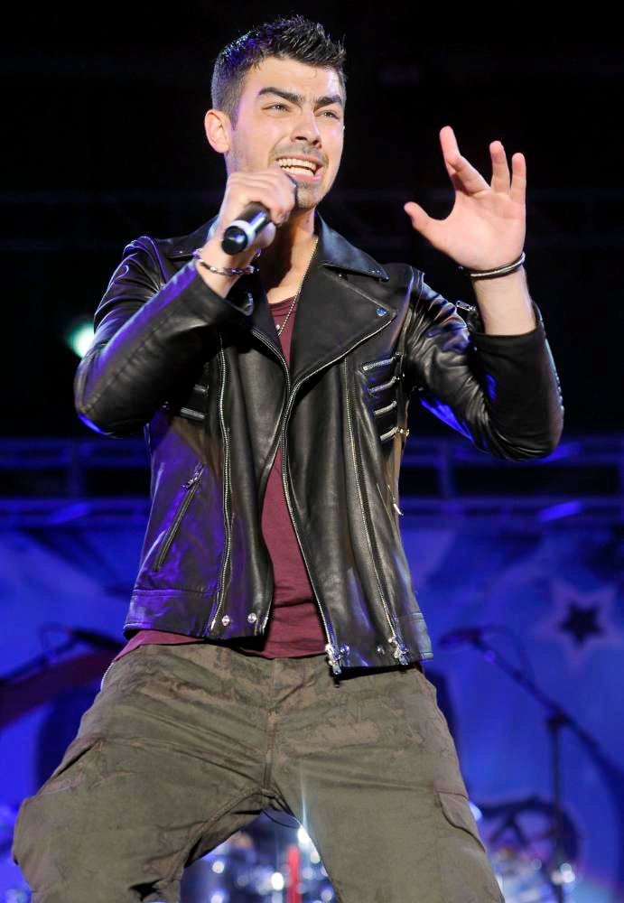 Joe Jonas