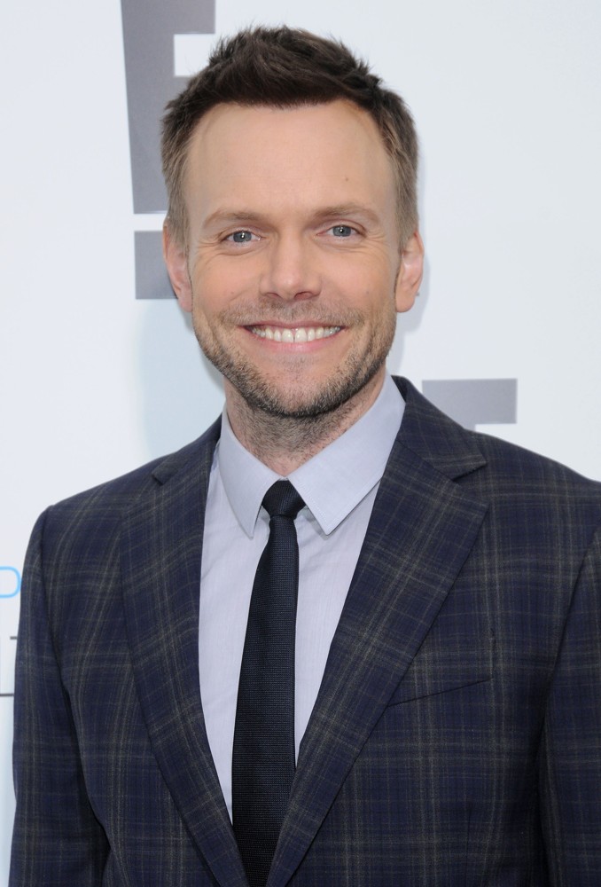 Joel McHale Net Worth