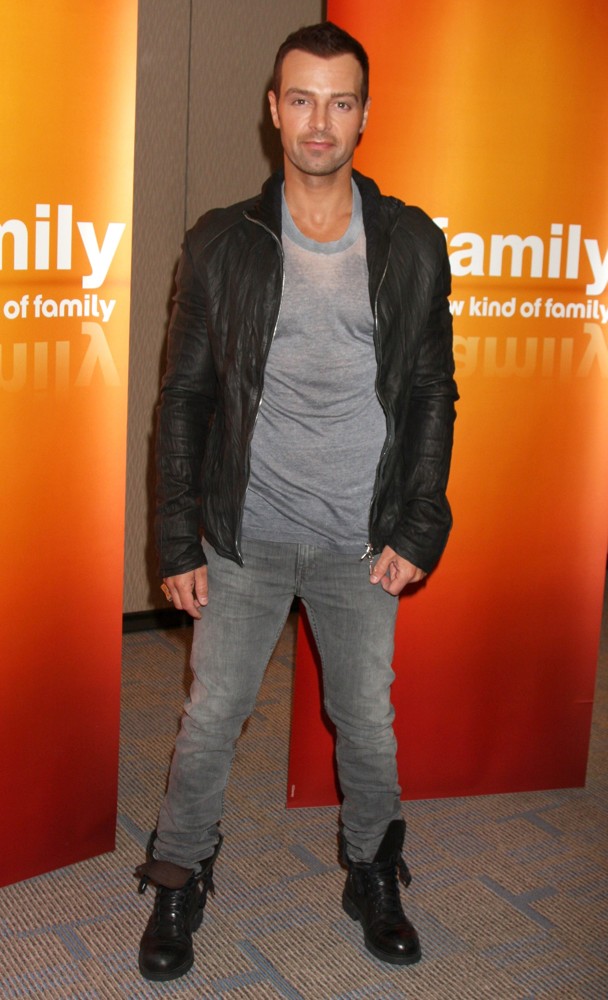 Joey Lawrence