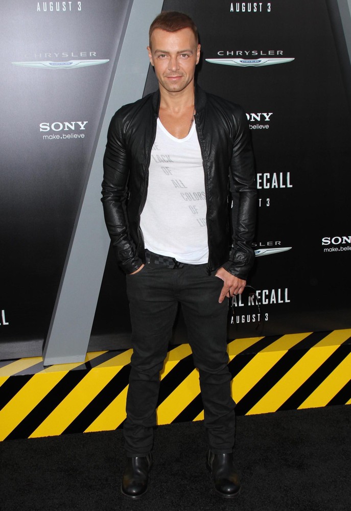 Joey Lawrence