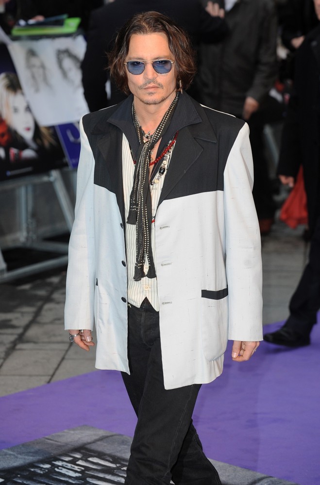 UK Premiere of Dark Shadows - Arrivals