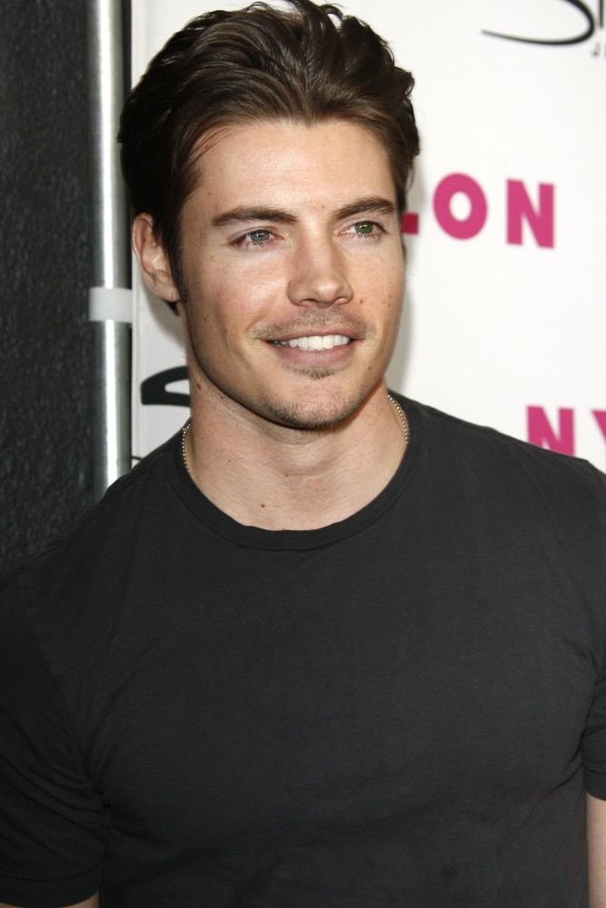 Josh Henderson Net Worth